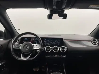 Photo 29 Mercedes GLA  250 e 8G-DCT