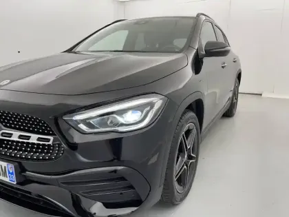 Photo 30 Mercedes GLA  250 e 8G-DCT