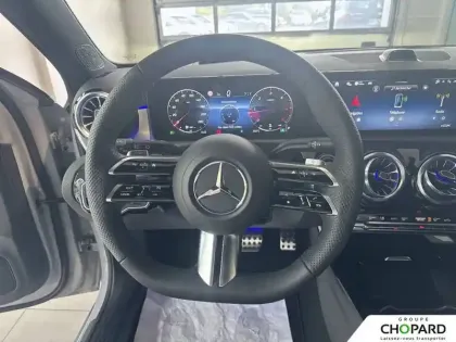 Photo 19 Mercedes Classe A  200 d