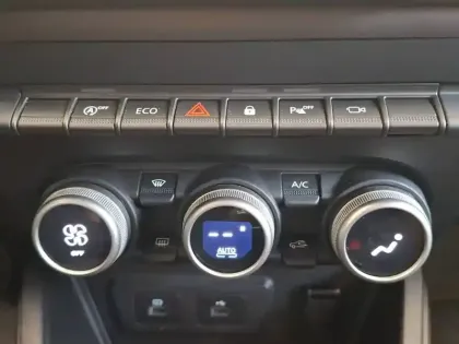 Photo 26 Dacia Duster  TCe 150 4x2 EDC