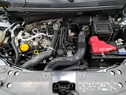 Photo 13 Dacia Duster  TCe 150 FAP 4x2 EDC