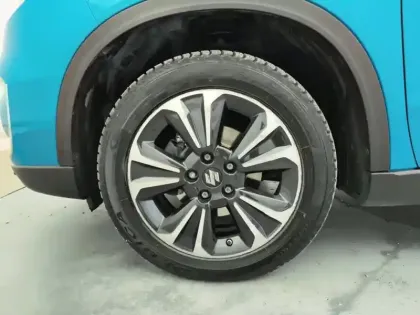 Photo 14 Suzuki Vitara  1.4 Boosterjet Allgrip Hybrid Style