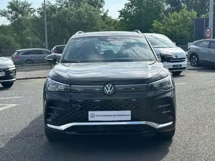 Photo 6 Volkswagen Tiguan NOUVEAU 1.5 ETSI 150CH DSG7 R LIN