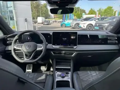 Photo 7 Volkswagen Tiguan NOUVEAU 1.5 ETSI 150CH DSG7 R LIN