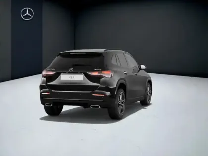 Photo 21 Mercedes GLA 200 d 4MATIC AMG Line