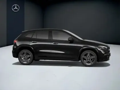 Photo 15 Mercedes GLA 200 d 4MATIC AMG Line
