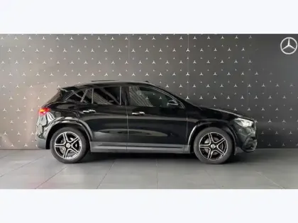 Photo 27 Mercedes GLA 200 d 4MATIC AMG Line