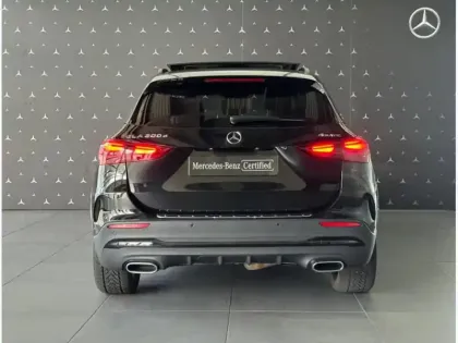 Photo 25 Mercedes GLA 200 d 4MATIC AMG Line