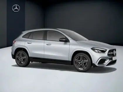 Photo 15 Mercedes GLA 250 e Hybrid EQ AMG Line