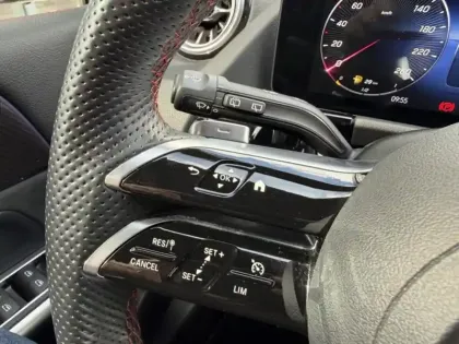 Photo 34 Mercedes Classe B 250 e AMG Line