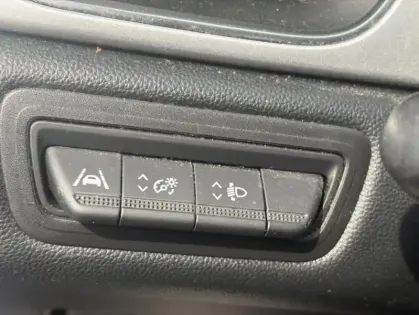 Photo 37 Renault Captur II Intens TCe 160 EDC -21