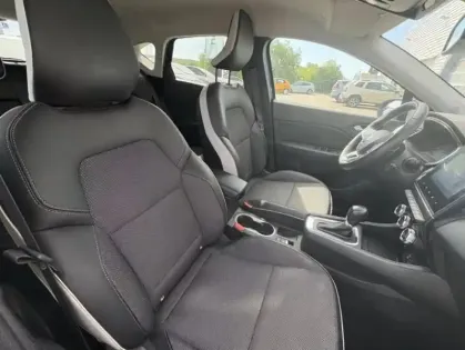 Photo 12 Renault Captur II Intens TCe 160 EDC -21
