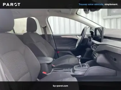 Photo 26 Ford Focus SW 1.0 EcoBoost mHEV 125ch Titanium X Business
