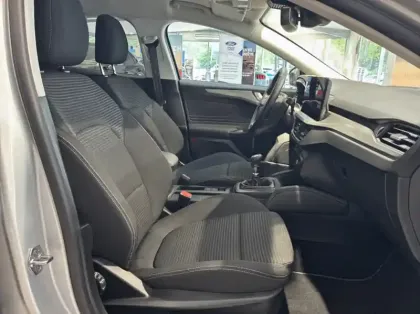 Photo 26 Ford Focus 1.0 EcoBoost mHEV 125ch Titanium X Business