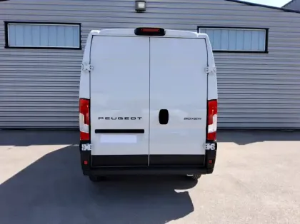 Photo 5 Peugeot Boxer Fourgon Nouveau FGN 3.5 T L3H2 140 S&S BVM6