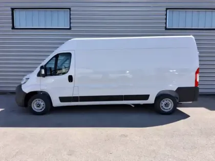 Photo 7 Peugeot Boxer Fourgon Nouveau FGN 3.5 T L3H2 140 S&S BVM6