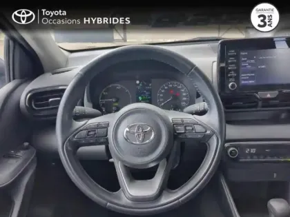 Photo 8 Toyota Yaris  116h Dynamic 5p MY22