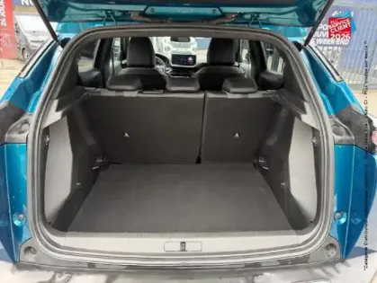 Photo 13 Peugeot 2008  1.2 Hybrid 145ch Allure e-DCS6
