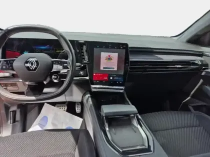 Photo 23 Renault Austral  1.2 E-Tech full hybrid 200ch Techno esprit Alpine