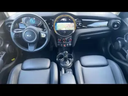 Photo 8 Mini Mini  5 Portes Cooper 136ch Edition Premium BVA7