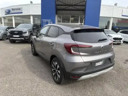Photo 5 Renault Captur  1.6 E-Tech full hybrid 145ch Evolution
