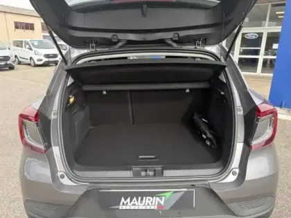 Photo 8 Renault Captur  1.6 E-Tech full hybrid 145ch Evolution