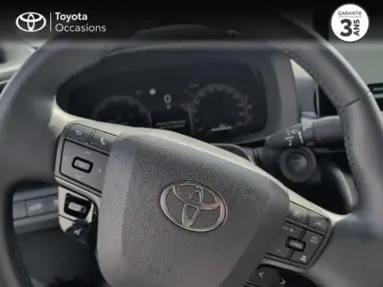 Photo 12 Toyota C-HR  2.0 Hybride 200ch Design NG23