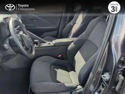 Photo 10 Toyota C-HR  2.0 Hybride 200ch Design NG23