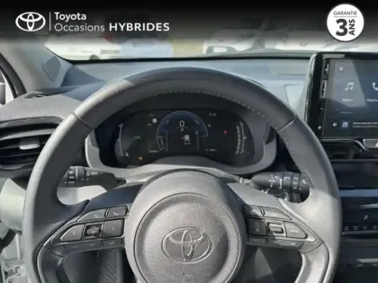 Photo 12 Toyota Yaris  Cross 116h Dynamic MC24