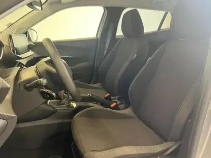 Photo 6 Peugeot 2008  1.2 PureTech 100ch S&S Style