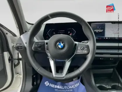 Photo 11 BMW Serie 1 Série 1 120dA 163ch M Sport Design DKG7 Camera GPS