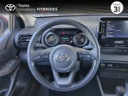 Photo 8 Toyota Yaris  116h Design 5p MY22