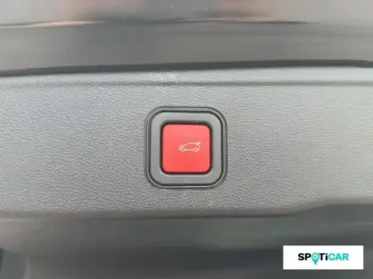 Photo 6 Jeep Avenger  1.2 Turbo T3 100ch Altitude
