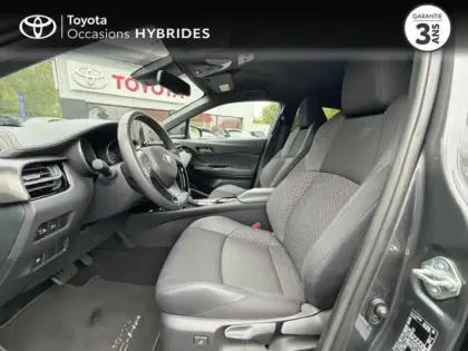 Photo 8 Toyota C-HR  1.8 Hybride 122ch Design Ultimate E-CVT