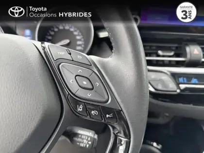 Photo 14 Toyota C-HR  1.8 Hybride 122ch Design Ultimate E-CVT