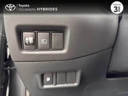 Photo 6 Toyota C-HR  1.8 Hybride 122ch Design Ultimate E-CVT