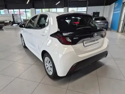 Photo 9 Toyota Yaris  116h Dynamic 5p MY22