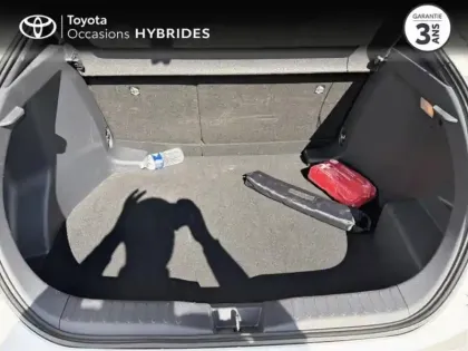 Photo 9 Toyota C-HR  2.0 Hybride 200ch Design NG23