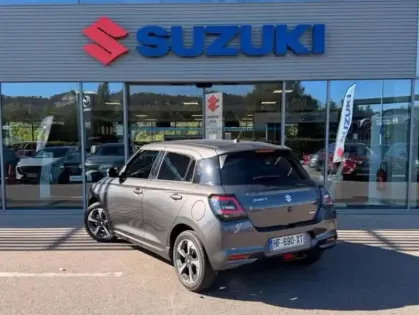 Photo 6 Suzuki Swift  1.2 Hybrid 83ch Pack