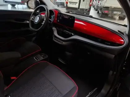 Photo 10 Fiat 500  e 95ch (RED) MY25