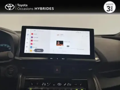 Photo 14 Toyota C-HR  1.8 Hybride 140ch Design MY25