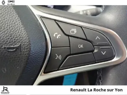 Photo 10 Renault Clio  1.5 Blue dCi 100ch Evolution