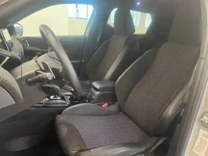 Photo 7 DS DS 3  Crossback PureTech 130ch Performance Line + Automatique