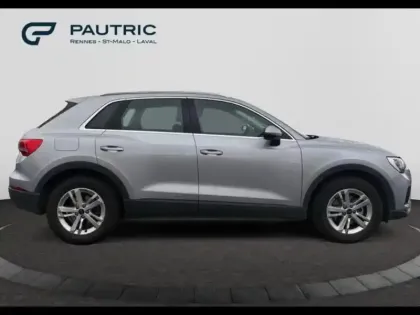 Photo 5 Audi Q3  35 TFSI 150ch Design S tronic 7
