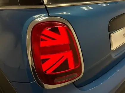 Photo 10 Mini Mini  Cooper 136ch Edition Premium Plus BVA7