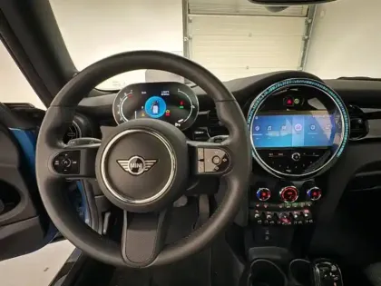 Photo 6 Mini Mini  Cooper 136ch Edition Premium Plus BVA7