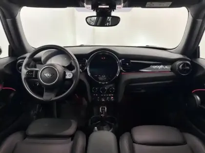 Photo 11 Mini Mini  Cooper 136ch  Edition Camden BVA7