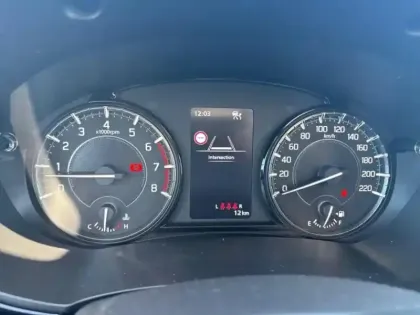 Photo 10 Suzuki Vitara  1.4 Boosterjet Hybrid 110ch Xplore