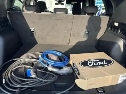Photo 12 Ford Kuga  2.5 Duratec 225 ch PHEV ST-Line BVA