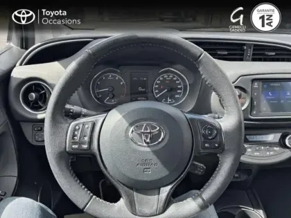 Photo 8 Toyota Yaris  110 VVT-i Design Y20 5p RC19